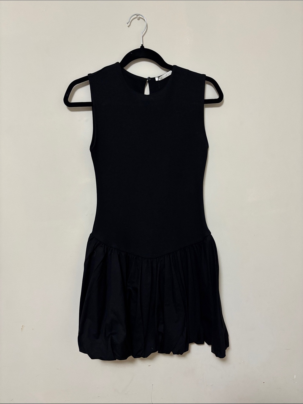 zara BNWT Black Sleeveless Bubble-Hem Dress